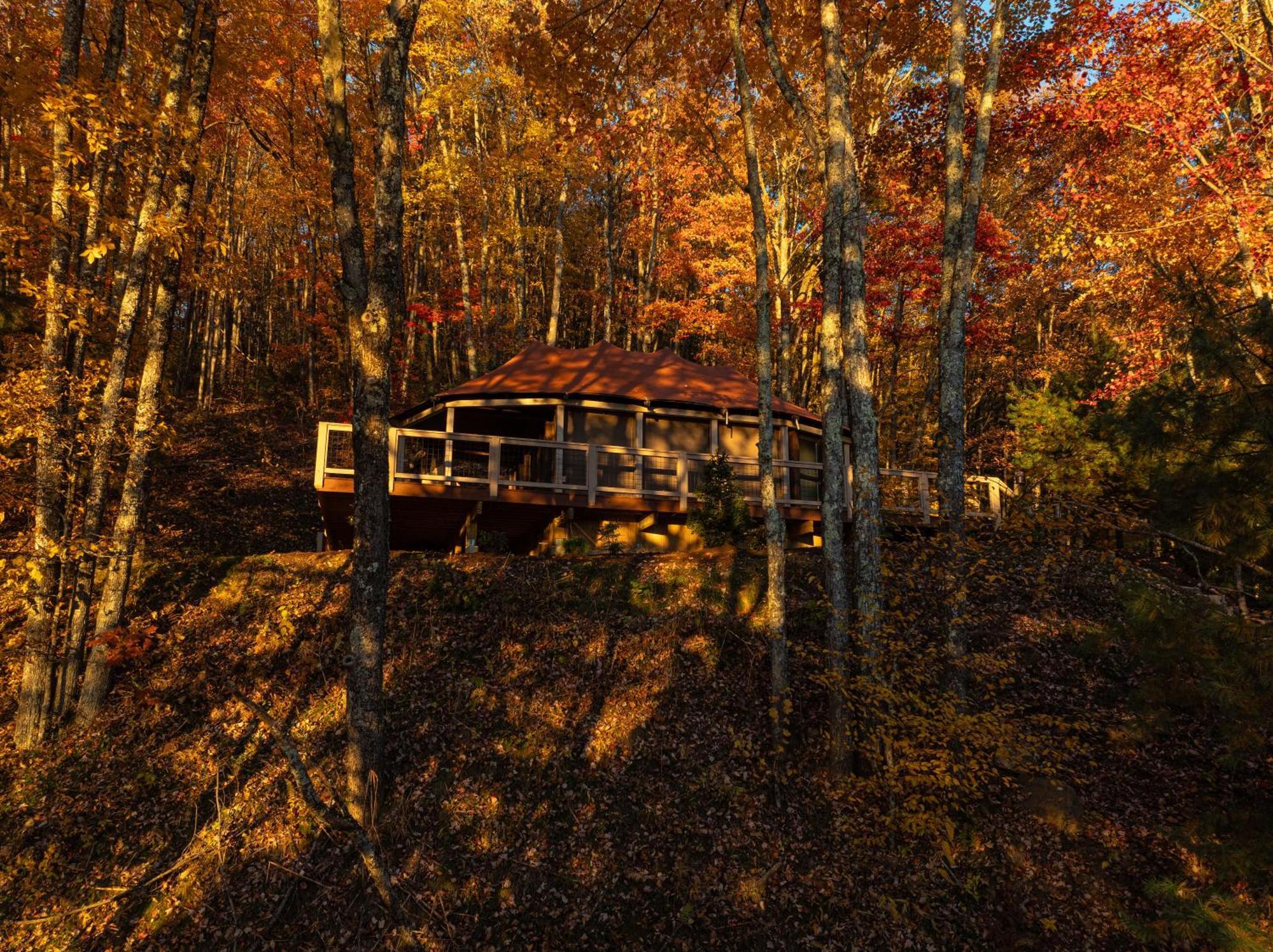 Elk & Embers Mountain Hideaway Hotel Waynesville Exterior photo